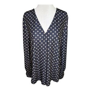 Premise Studio Women's XS Blouse‎ Top V-Neck Long Sleeve Arrow Pattern Relaxed